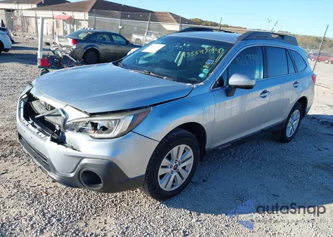 2018 Subaru Outback 2.5I Premium z USA, uszkodzony, nr VIN 4S4BSACC9J3373418